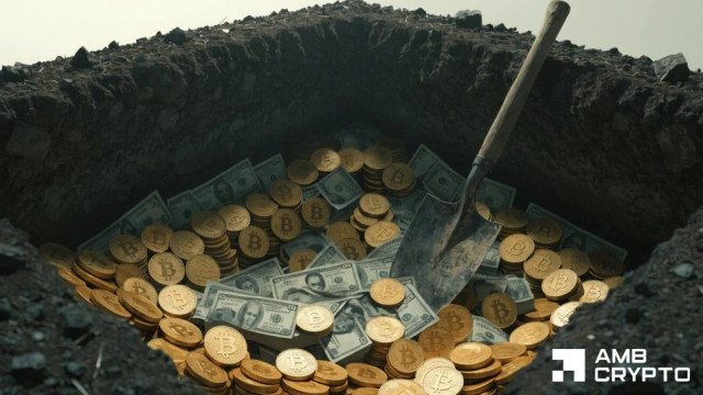 Is Riot Platforms' 500 BTC sale an early warning for Bitcoin's Q3?