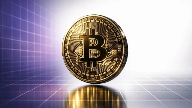 Trump "ama l'inflazione", mentre le criptovalute continuano a essere massacrate: tensioni geopolitiche contro criptovalute