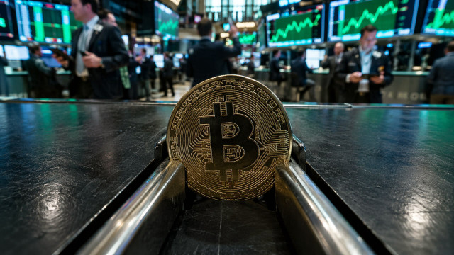 Why S&P 500's $6 trillion melt up rally exposes Bitcoin amid range-bound weakness