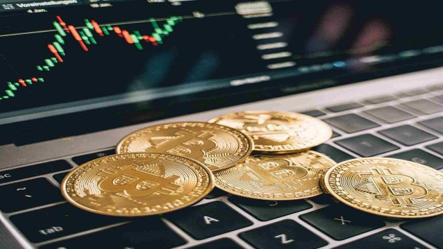 تشير التدفقات الواردة من صناديق الاستثمار المتداولة في البيتكوين إلى ثقة مؤسسية قوية