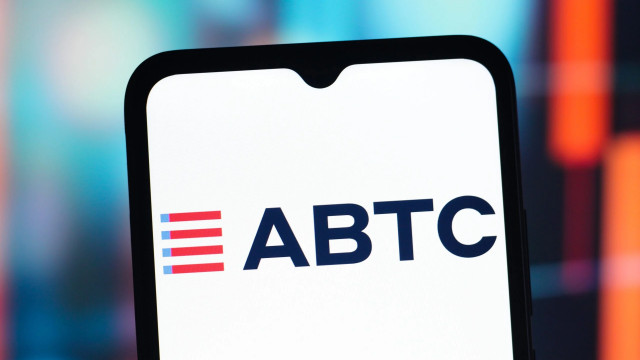 Eric Trump's Bitcoin Venture Loses Over $600M as Mining Strategy Crumbles