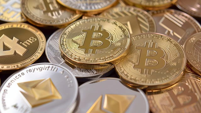 These Altcoins Are Bucking The Trend—But Can They Keep It Up?
