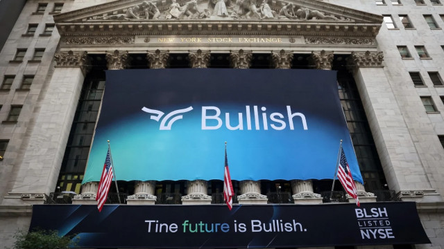 Bullish (BLSH) Stock Gains Despite $280M Loss on Bitcoin Write-Down in Q2 Earnings