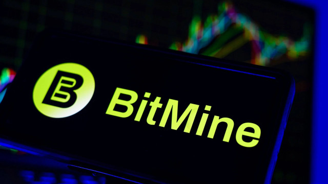 Bitmine (BMNR) Stock Climbs as Ethereum Reserves Surge to 5.70M Tokens Worth $9.8B