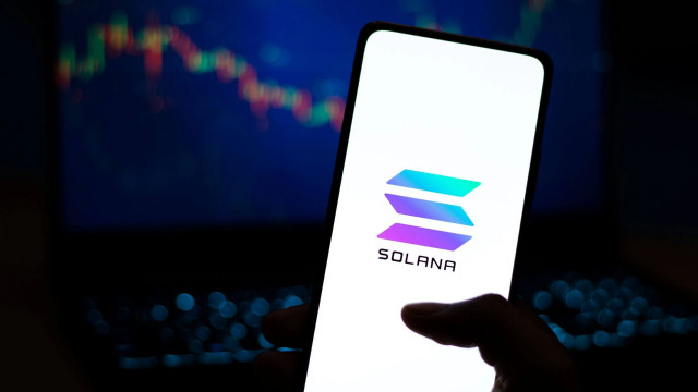 Solana ($SOL) Historic Bearish Drawdown Deepens Near $70–$80 Support Zone