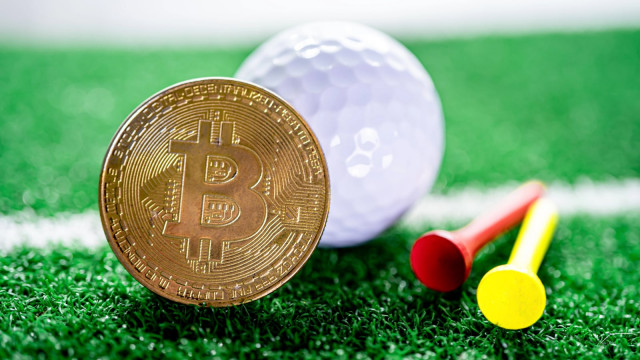 'Rich People Buy Bitcoin': Michael Saylor Likens BTC Strategy to Golf Play