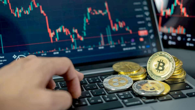 Sell signal for 2 overbought cryptocurrencies this week