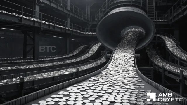 Il conteggio delle transazioni Bitcoin si avvicina al livello record: è in corso un massiccio cambio di mano?