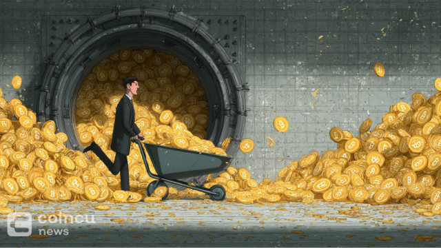 Strategy Buys 487 BTC at $102K, Holdings Now 641K BTC