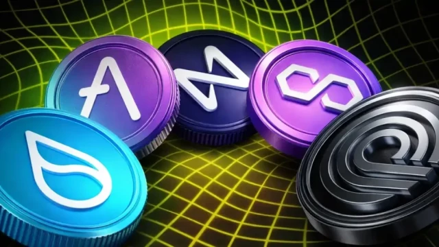 Van de Poppe Spots Altcoin Signal After Six Months of Bitcoin Strength