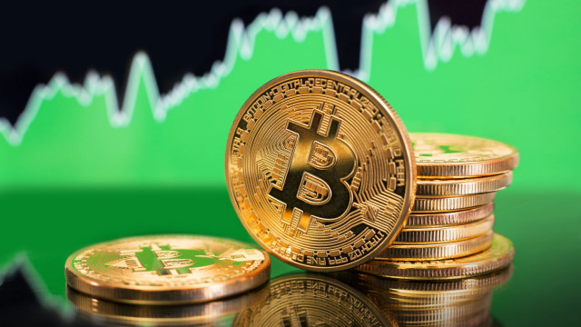 History Repeating? Bitcoin Chart Mimics Exact Pattern That Sparked 2023 Rally