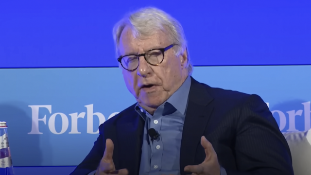 Famous Short Seller Mocks Saylor for Not Buying Bitcoin Dip