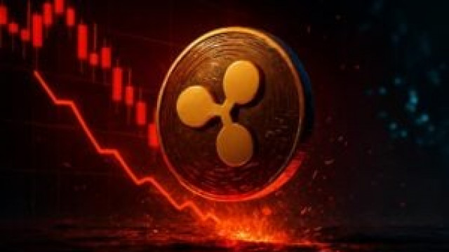 Ripple crypto (XRPUSDT): Bearish structure in a fearful market, but sellers are losing momentum