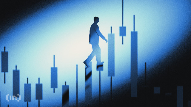 Analysts Spot Bitcoin Price Rebound Window — Could Trump's 10% Credit Cap Trigger It?