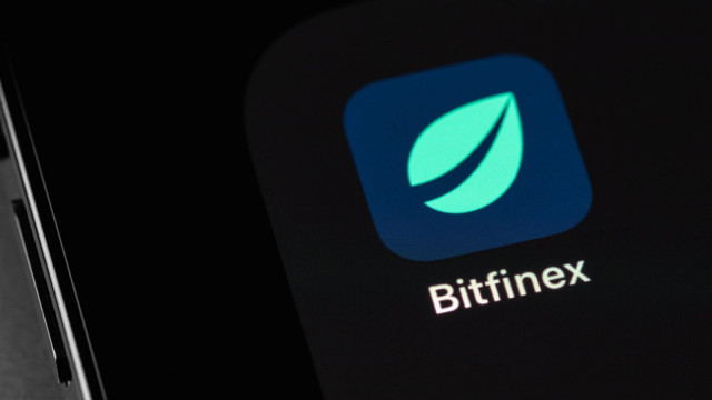 حوت Bitfinex الضخم يملأ الحقائب مع انخفاض سعر BTC إلى 67 ألف دولار