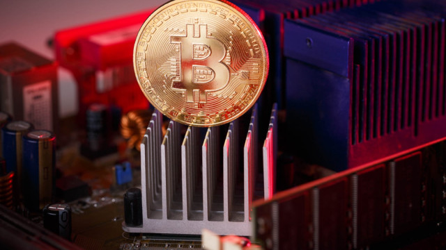 Bitcoin Close to Dropping Out of Top 20