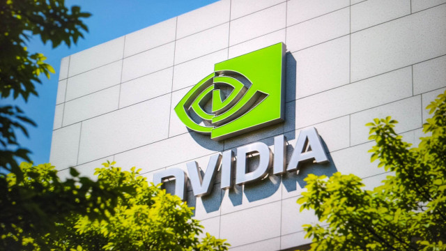 Focus sugli utili di Nvidia (NVDA): risultati forti possono rilanciare le azioni basate sull'intelligenza artificiale e potenziare Bitcoin?