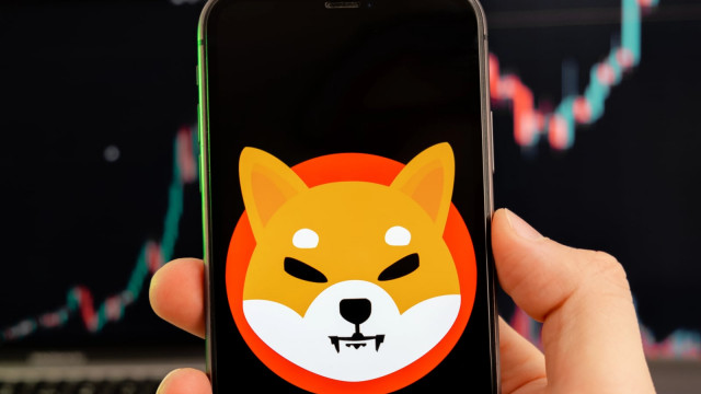 La ballena trillonaria 'SHIB Top Donor' mueve 600 mil millones de monedas Shiba Inu: ¿es hora de vender?