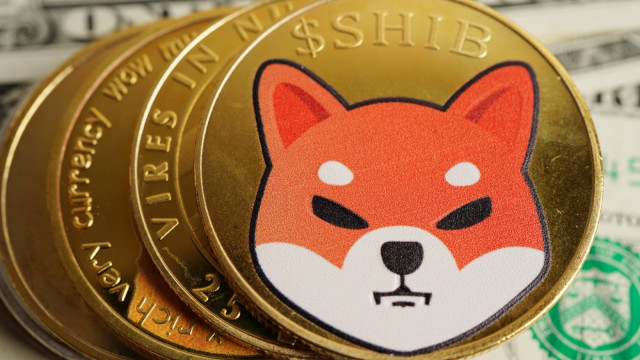 Shiba Inu (SHIB) Signal Flashes Green: 2 Price Scenarios