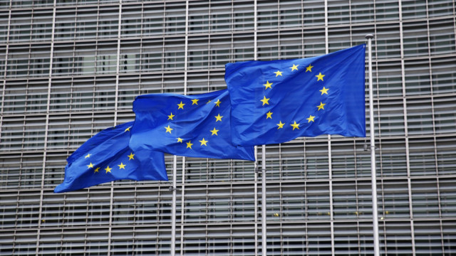 EU Forces Unlicensed Crypto Firms to Shut Down