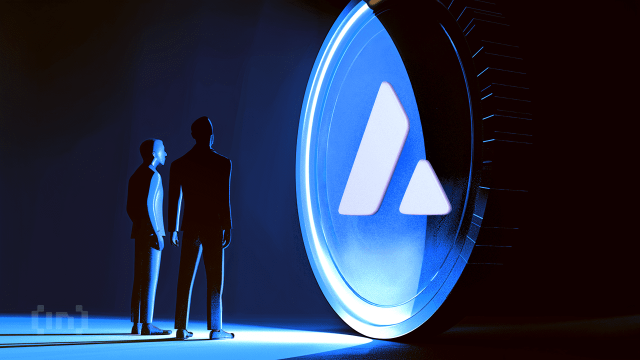 AVAX Price Breaks $30 as RWA Adoption and Treasury Plans Boost Sentiment