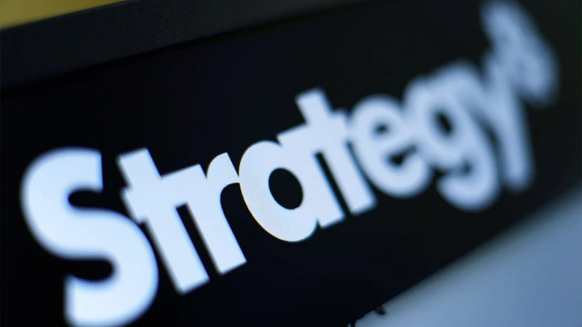 B.Riley Launches Strategy (MSTR) Coverage With Bullish Outlook on Massive Bitcoin Position